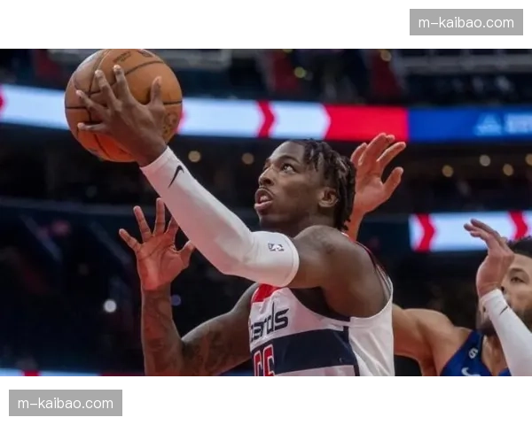 官方消息：摩纳哥前锋本耶德尔腿筋受伤，预计缺席四周