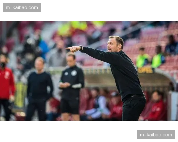 从战术板到积分榜：深度解析斯文松接手美因茨后的战术革命。